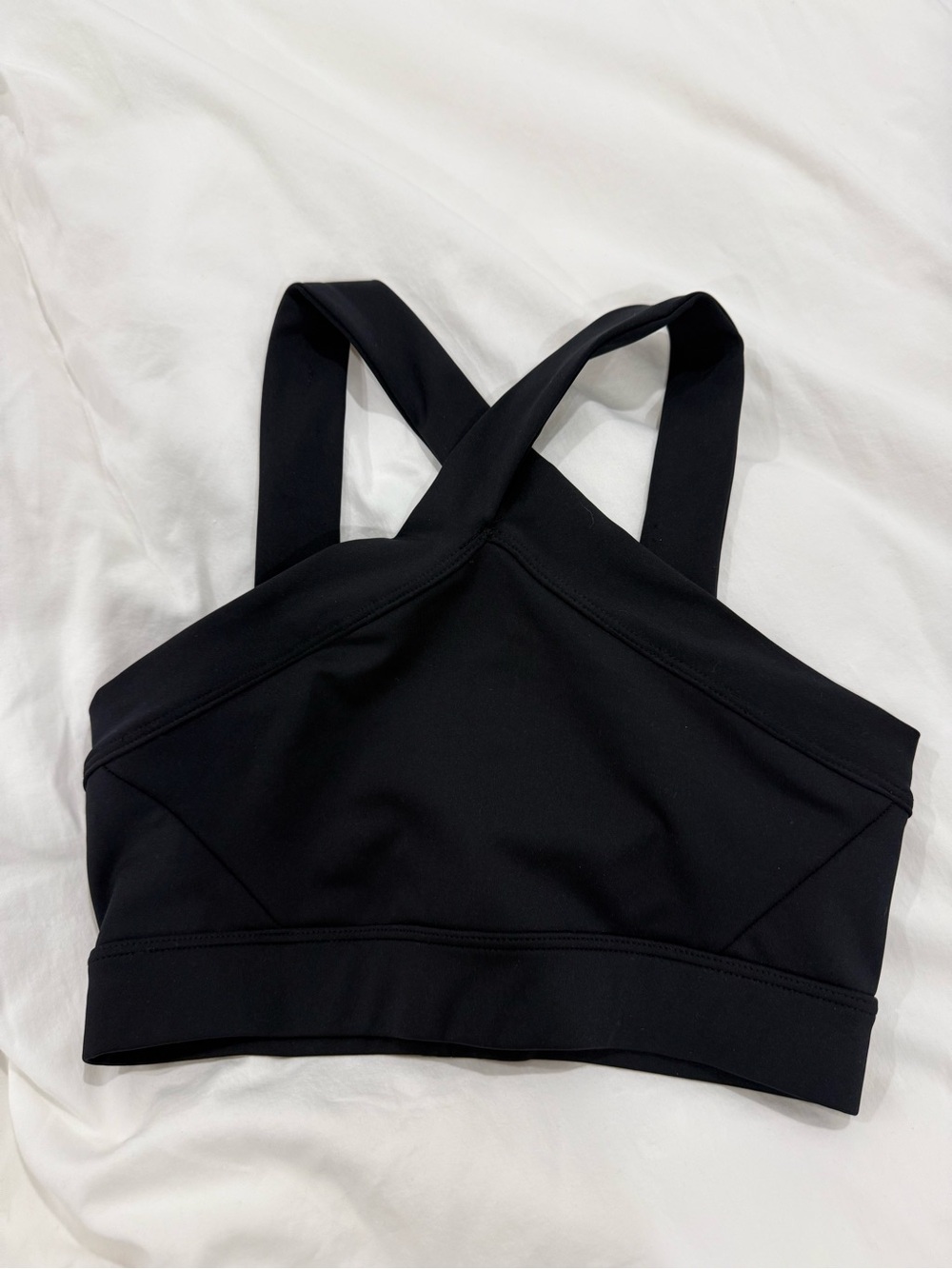 Heroine Sport Black Cross-Strap Sports Bralette